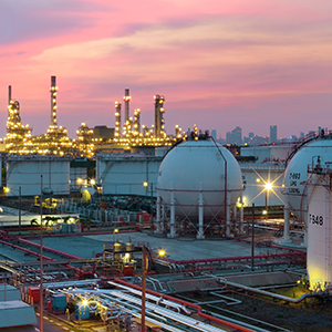 Refiners employing multiple filtration applications.