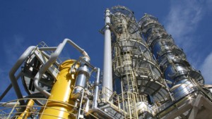 Proposed Vietnam mega refinery includes petrochemical units.